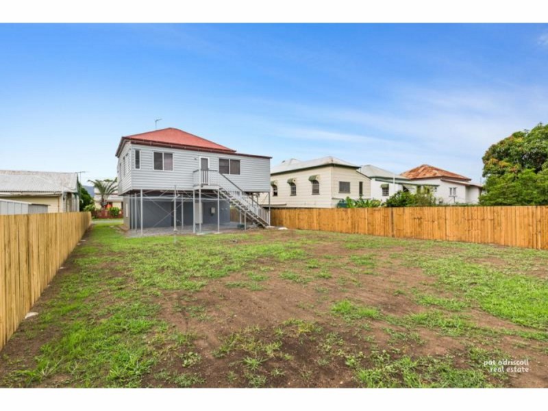 12 Arnold Street, Allenstown QLD 4700